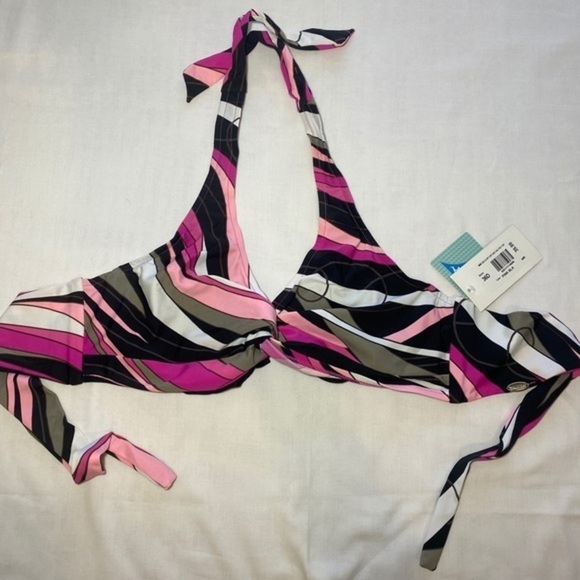 Bikini Bay halter top size‎ 36-D - Picture 2 of 5